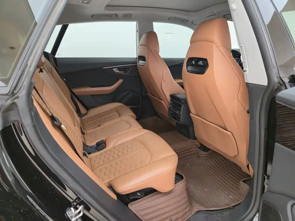 Audi Q8 — миниатюра 19