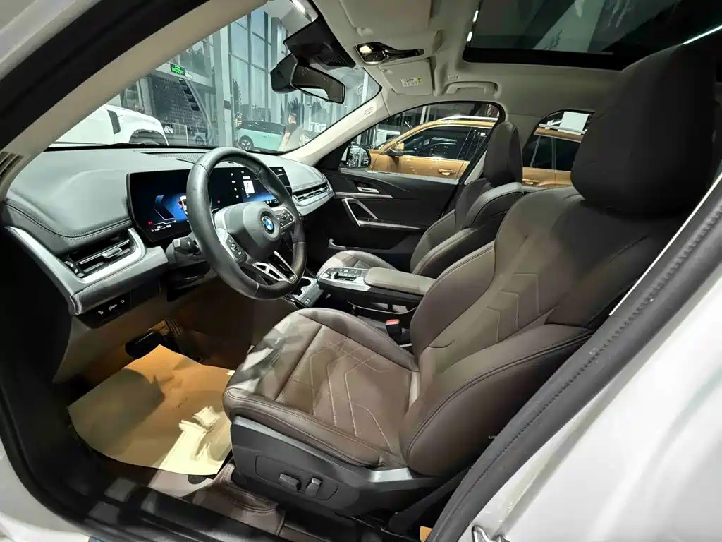 BMW X1 — миниатюра 5