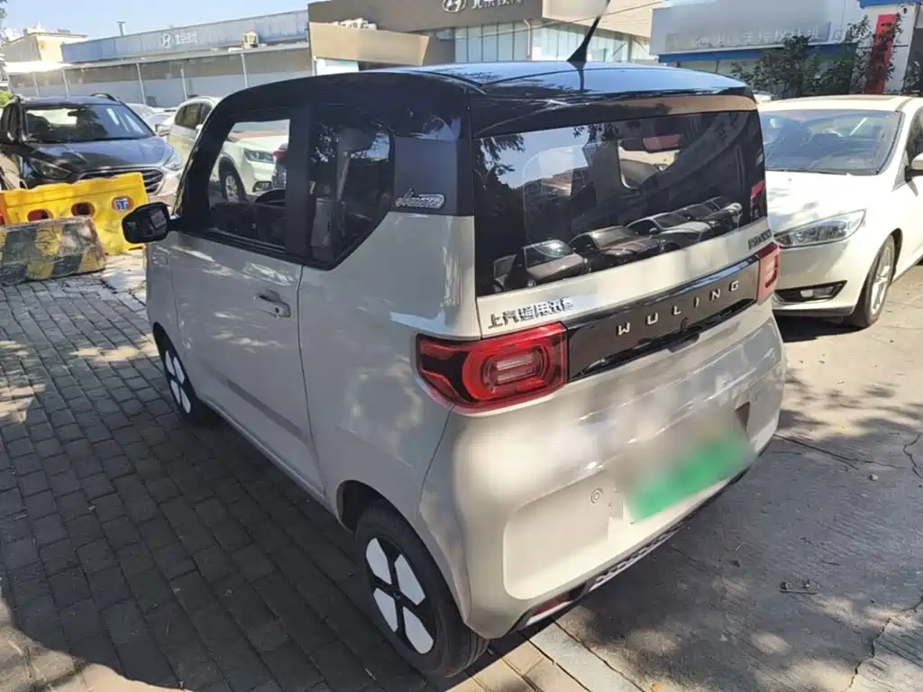 Wuling MINIEV — миниатюра 5