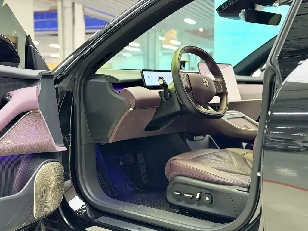 NIO ET5T 2025 75kWh Touring
