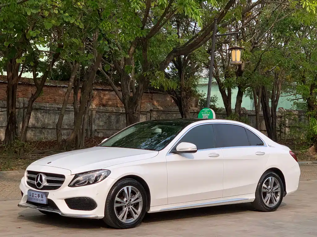 Mercedes-Benz C-Class 2018
