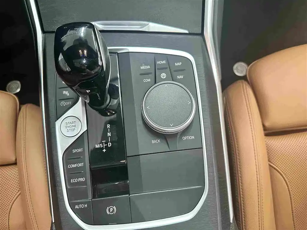 BMW 4 Series — миниатюра 12