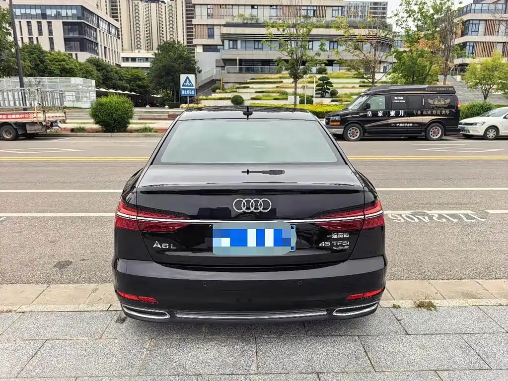 Audi A6L — миниатюра 8