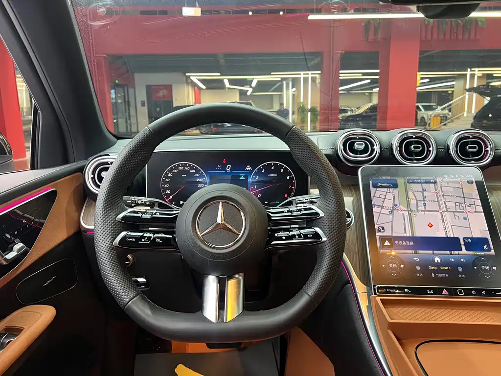 Mercedes-Benz GLC — миниатюра 13