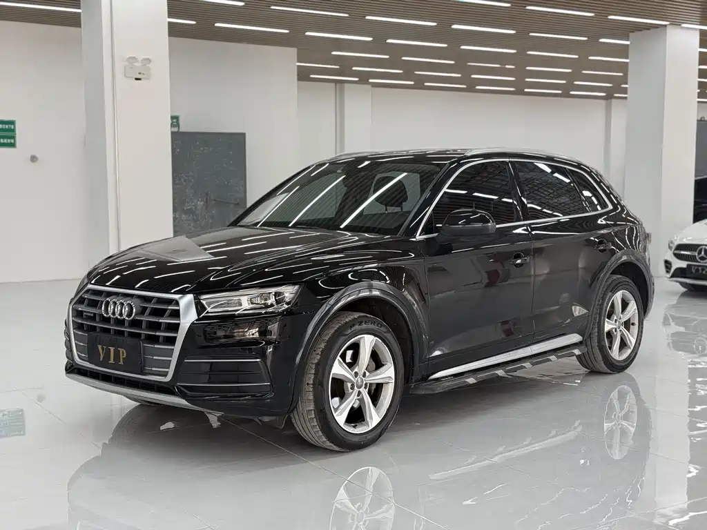 Audi Q5L 2019
