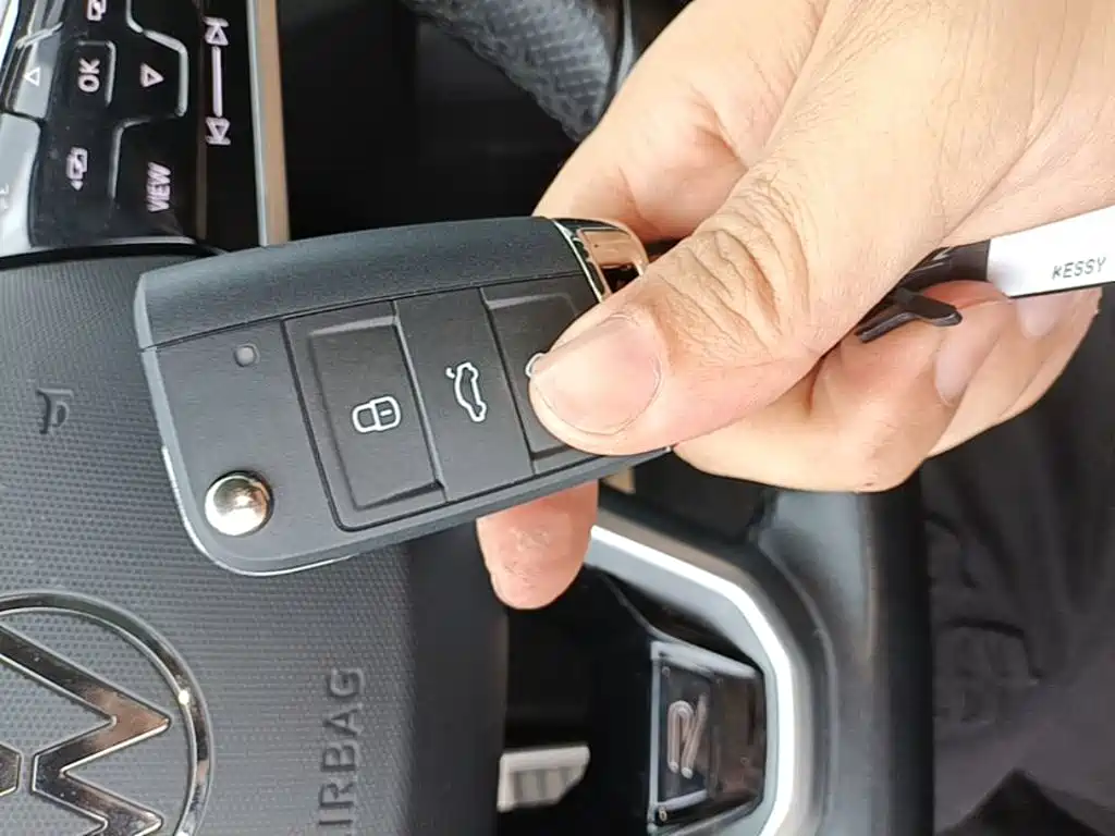 Volkswagen Tiguan X — миниатюра 9