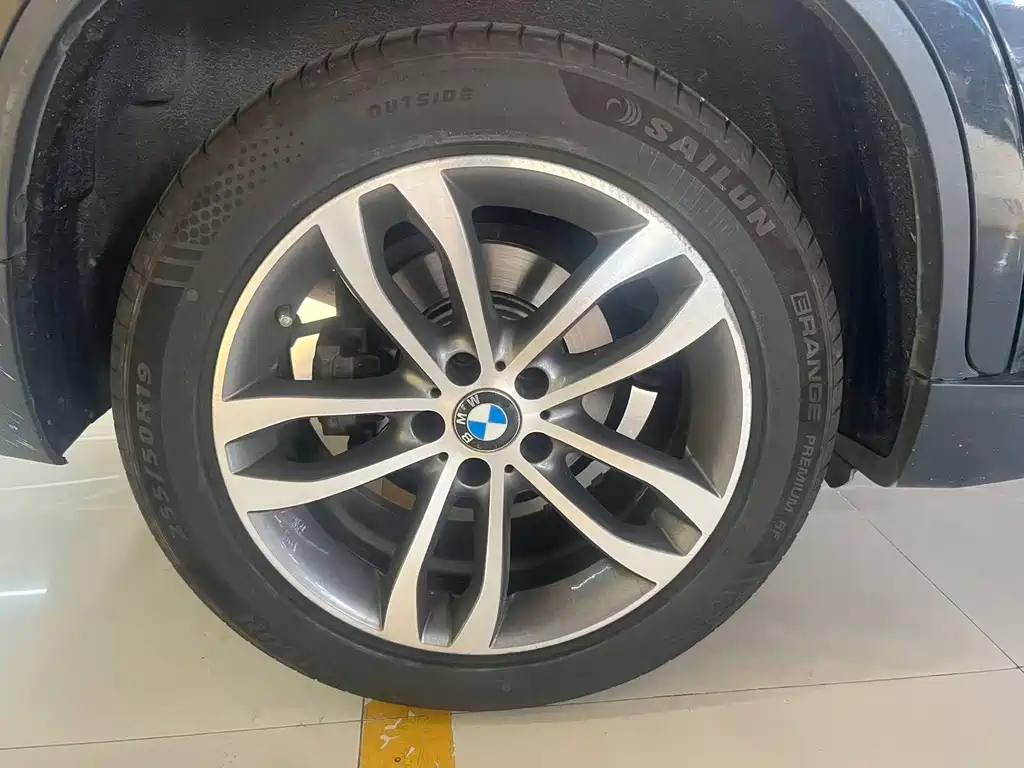 BMW X6 — миниатюра 17