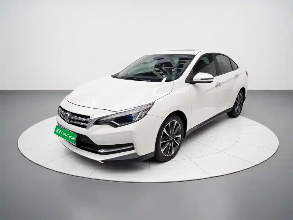 Venucia D60