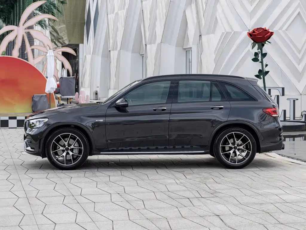 Mercedes-Benz GLC AMG — миниатюра 4