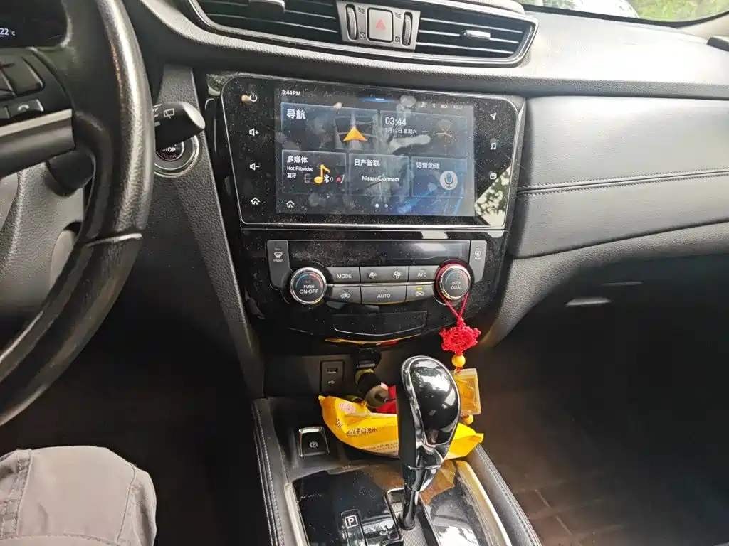 Nissan X-Trail — миниатюра 14