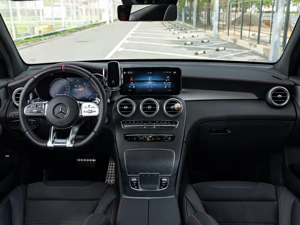 Mercedes-Benz GLC AMG — миниатюра 11