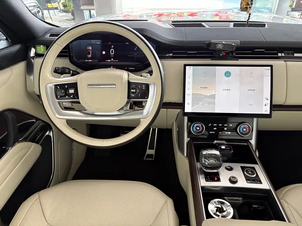 Land Rover Range Rover — миниатюра 10