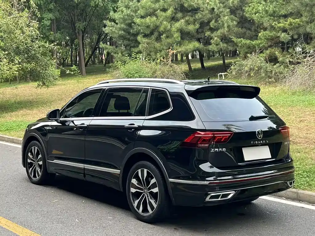 Volkswagen Tiguan L — миниатюра 4