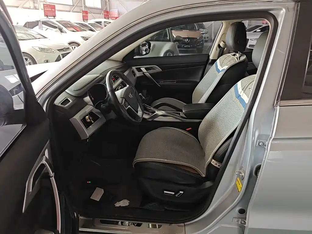 Geely Boyue — миниатюра 16