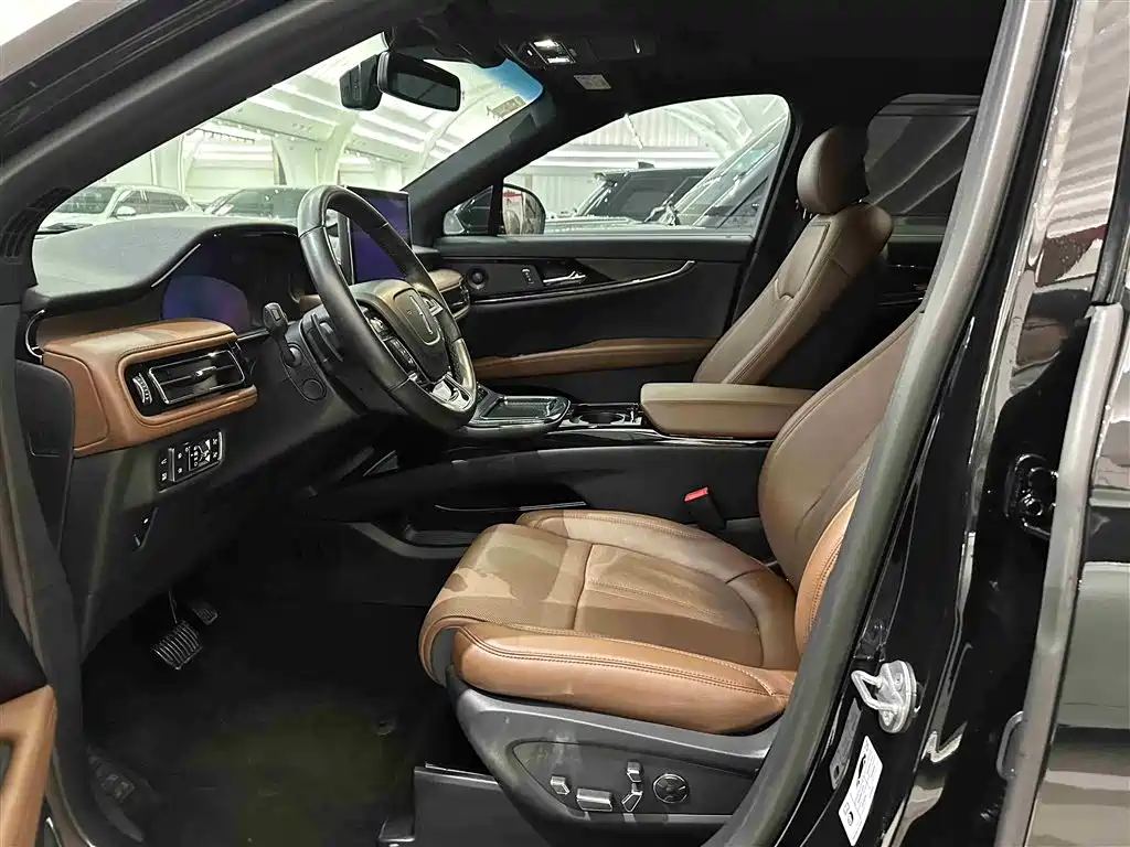 Lincoln Nautilus 2021 2.7T