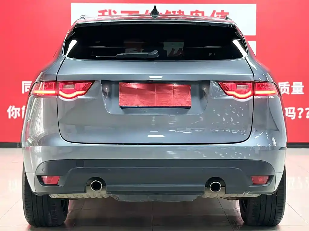Jaguar F-PACE — миниатюра 6