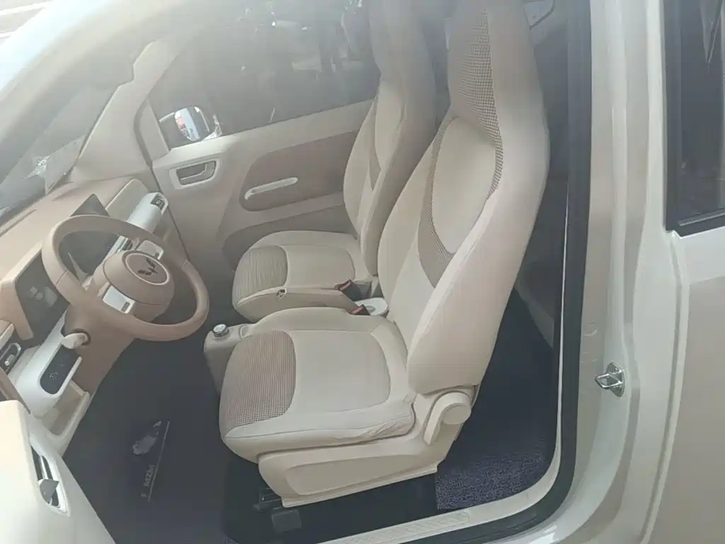 Wuling MINIEV — миниатюра 15