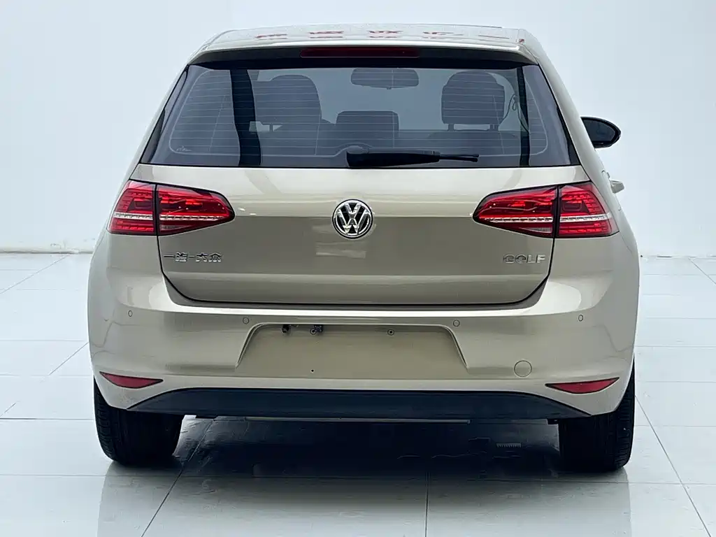 Volkswagen Golf — миниатюра 10