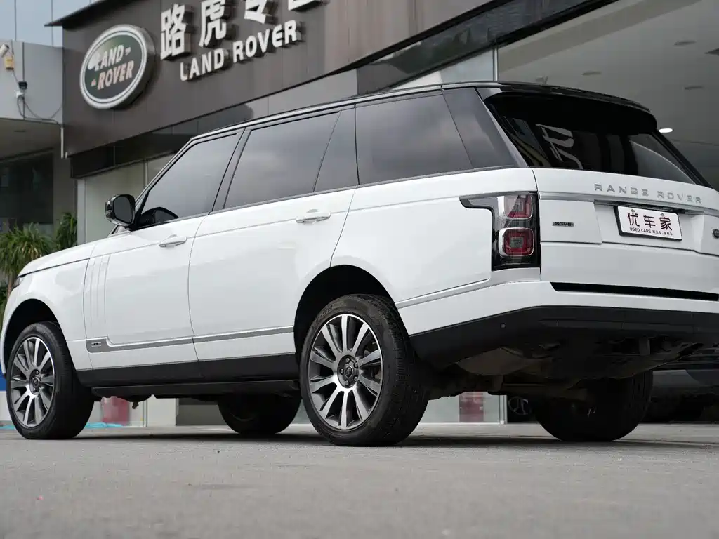 Land Rover Range Rover 2015 5.0 SC V8 AB Long Wheelbase