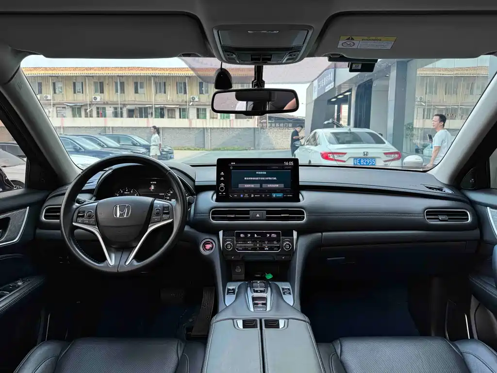 Honda Avancier — миниатюра 5