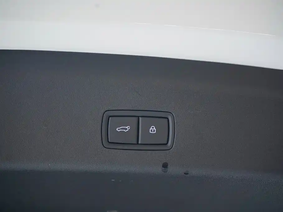 Li Auto Li i8 — миниатюра 25