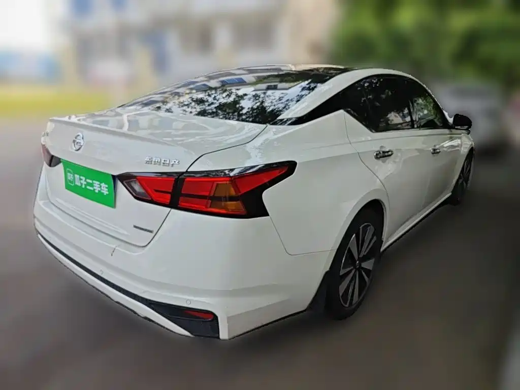 Nissan Teana — миниатюра 4