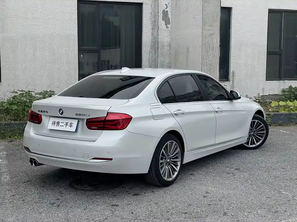 BMW 3 Series — миниатюра 3