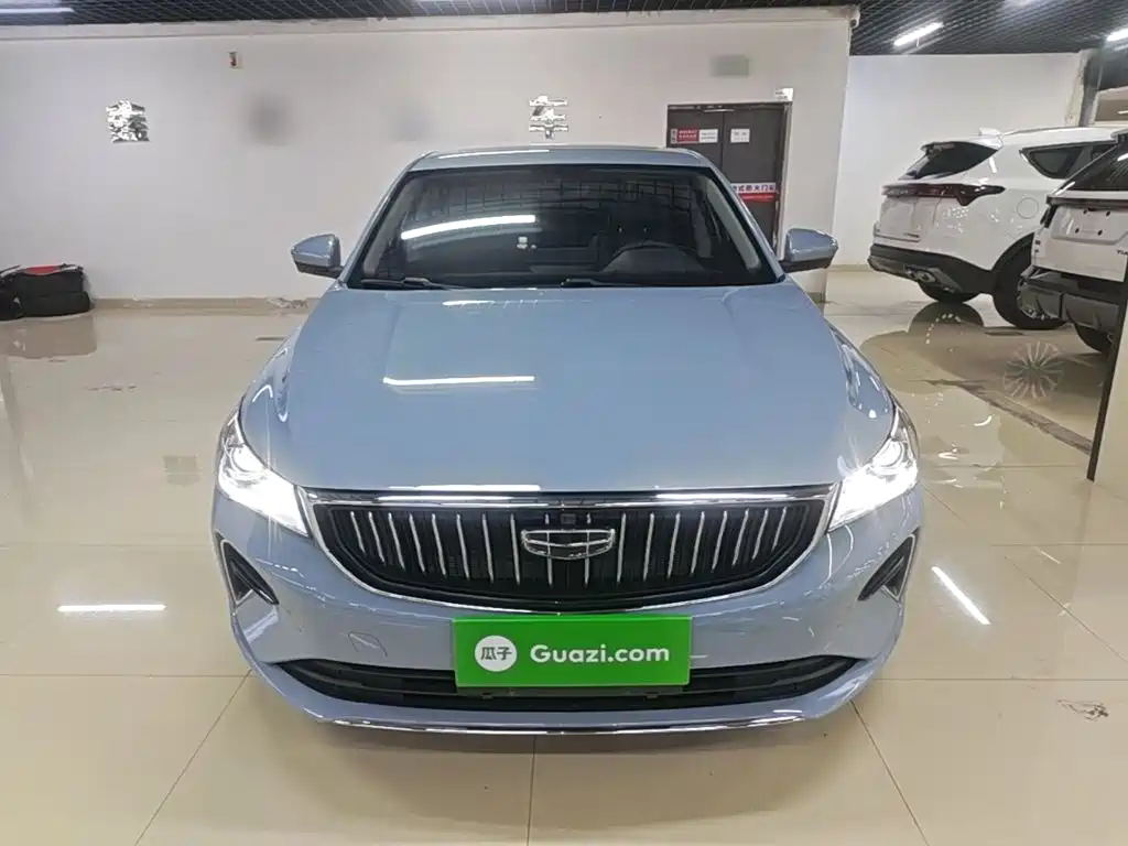 Geely Emgrand — миниатюра 3