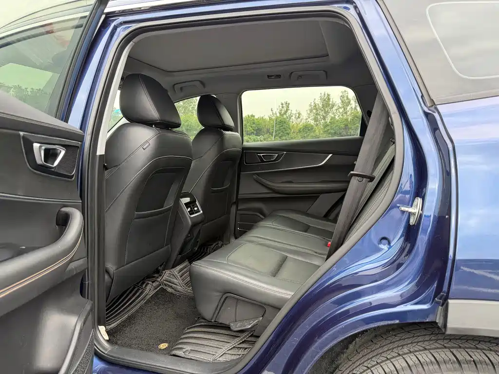 Chery Tiggo 8 — миниатюра 9