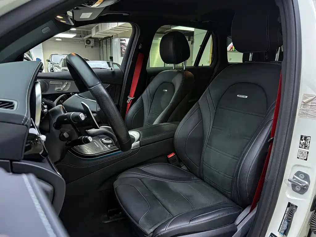 Mercedes-Benz GLC AMG — миниатюра 18
