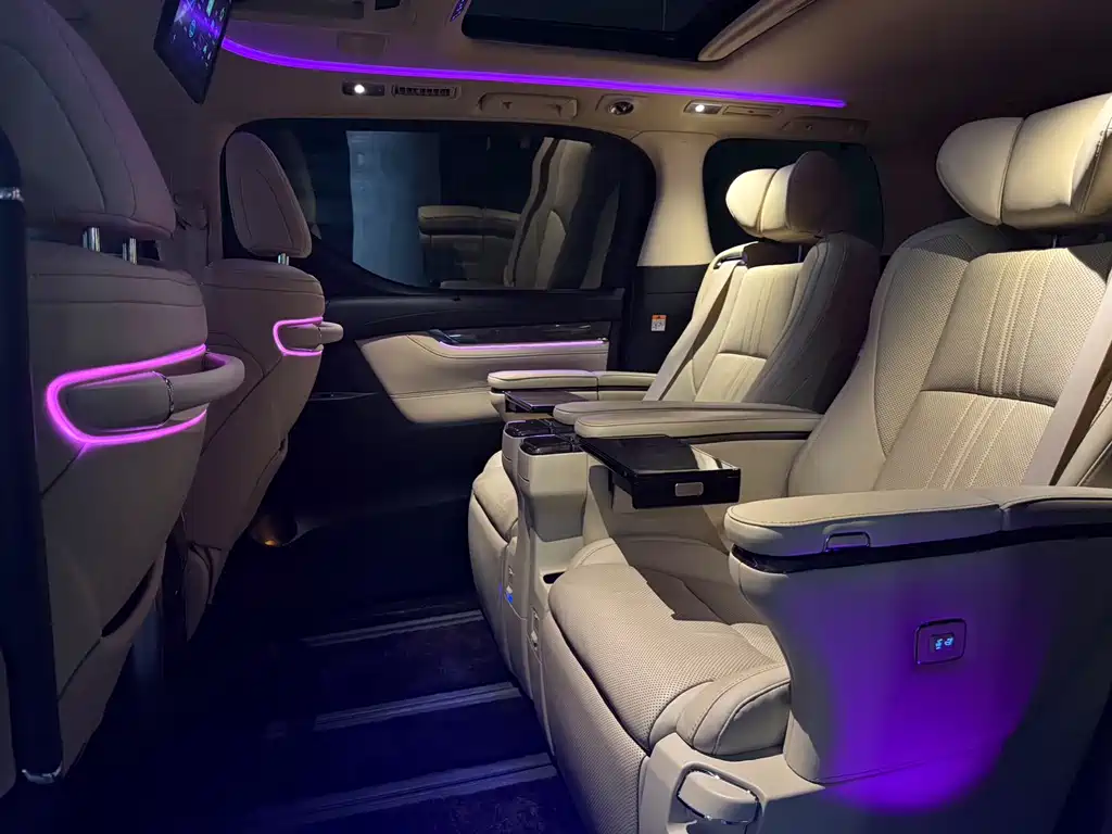 Toyota Vellfire 2021 2.5L HV Luxury