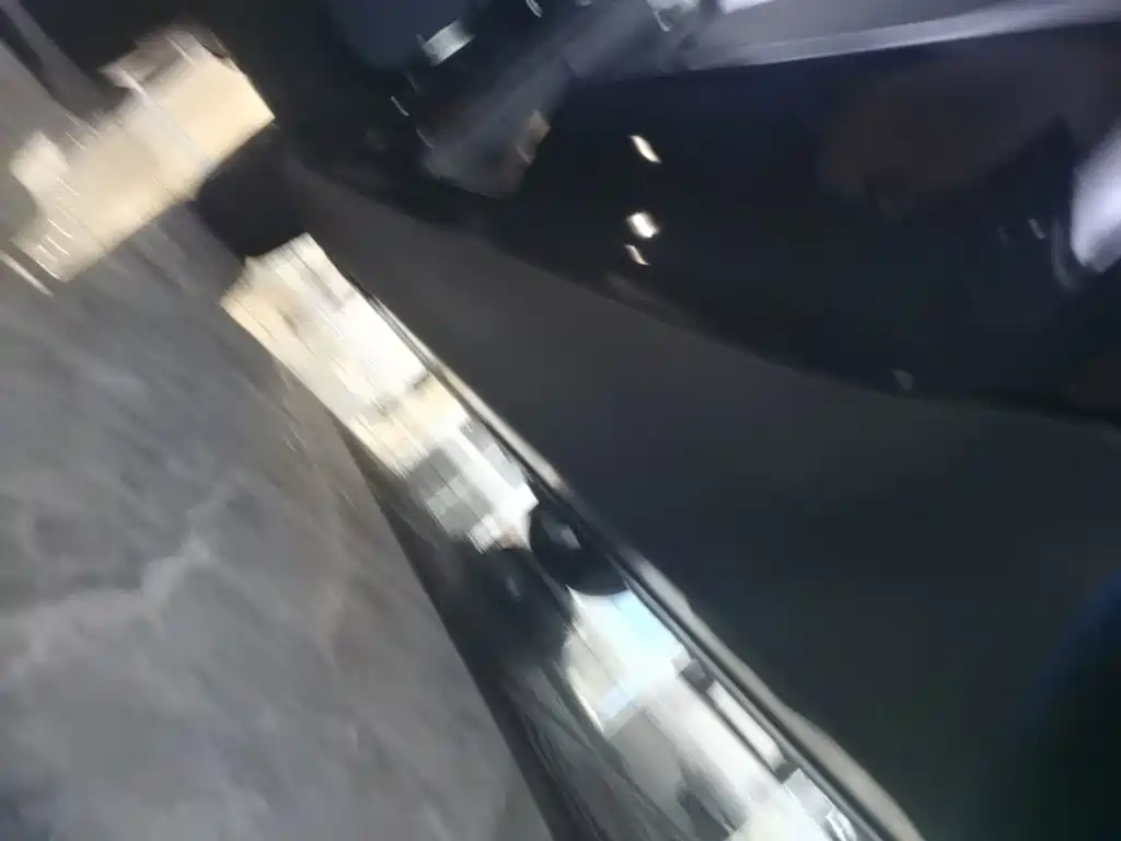 Tesla Model Y — миниатюра 22