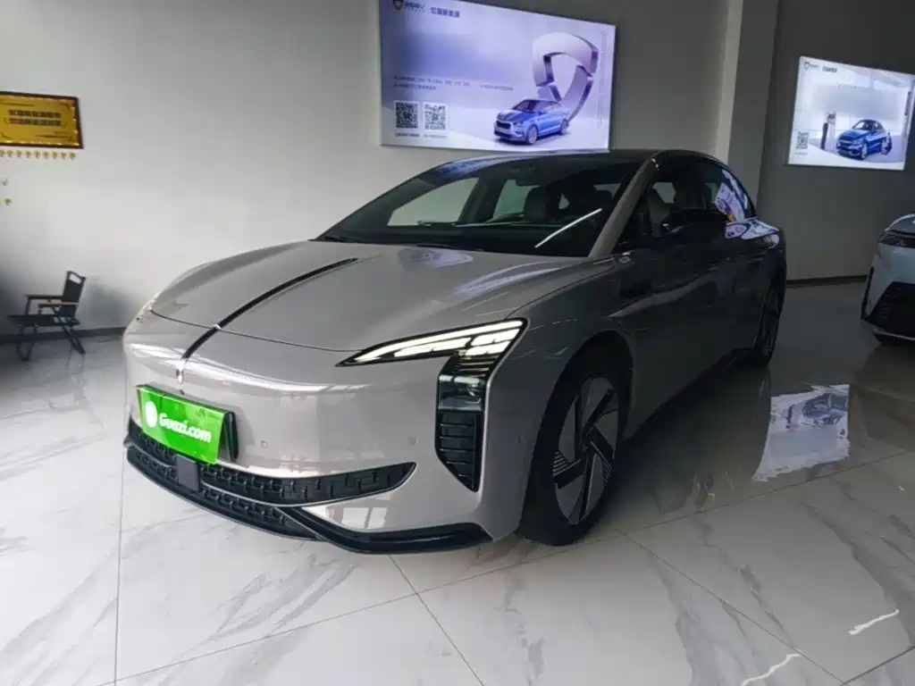 Hongqi Hongqi EH7