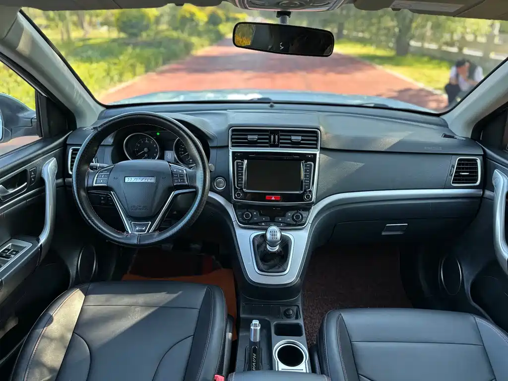 Haval M6 — миниатюра 6