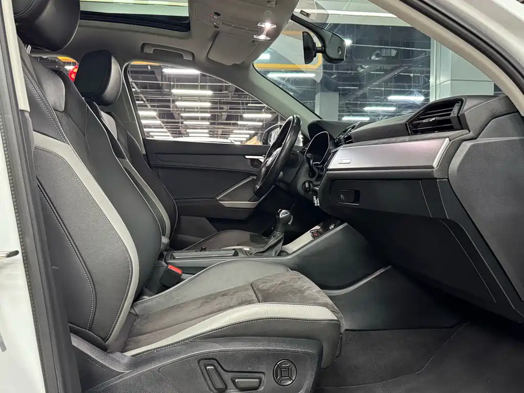 Audi Q3 — миниатюра 15