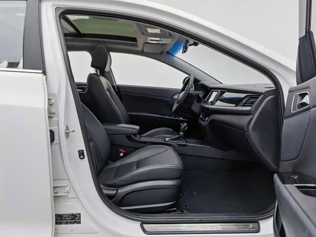 Hyundai Mistra — миниатюра 23