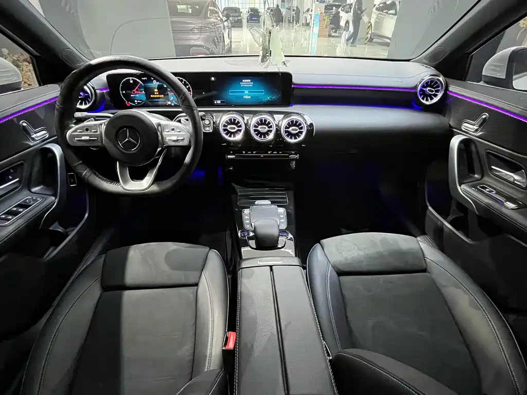 MERCEDES-BENZ A CLASS