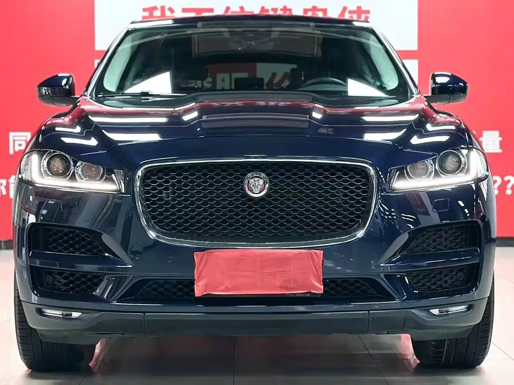 Jaguar F-PACE — миниатюра 3