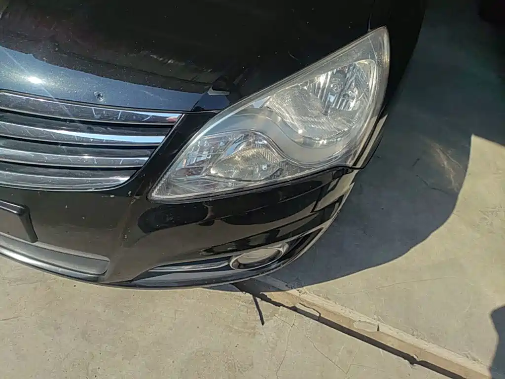 Hyundai Elantra — миниатюра 24