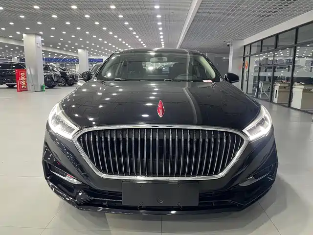 RED FLAG HONGQI H5 2019