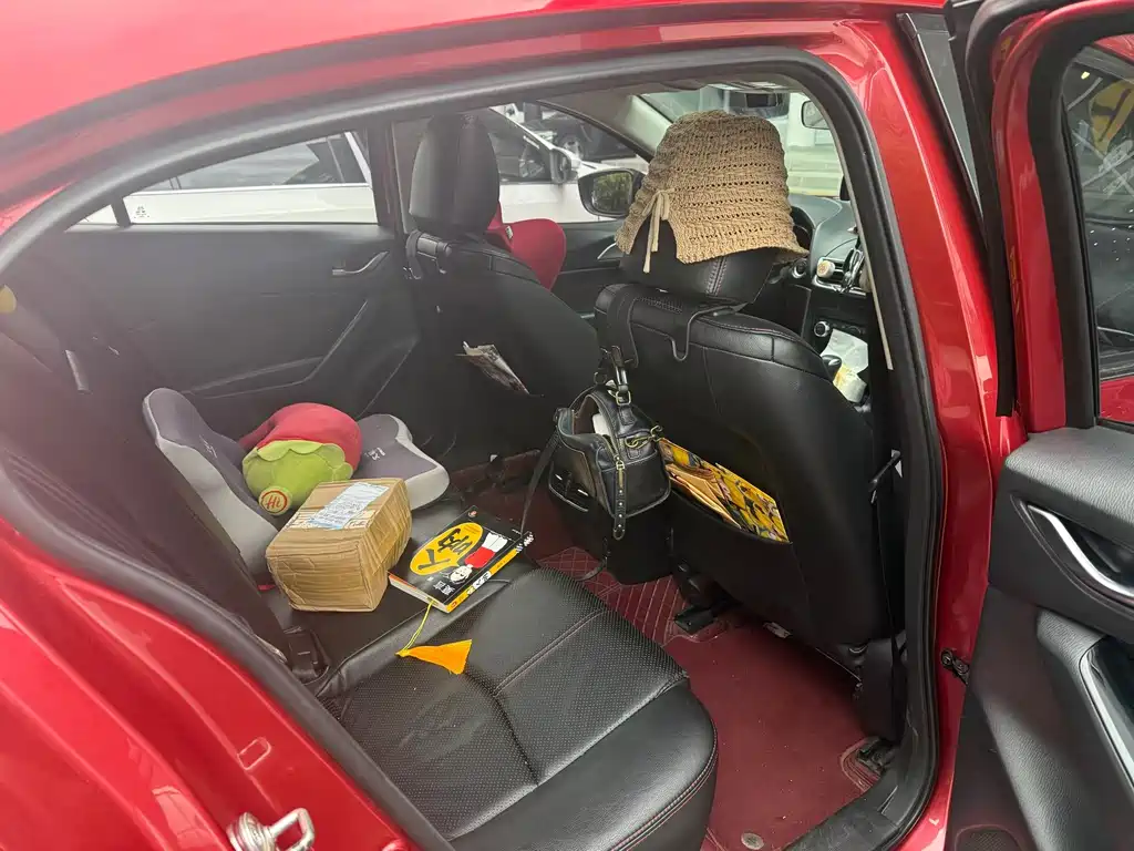 Mazda 3 Axela — миниатюра 3