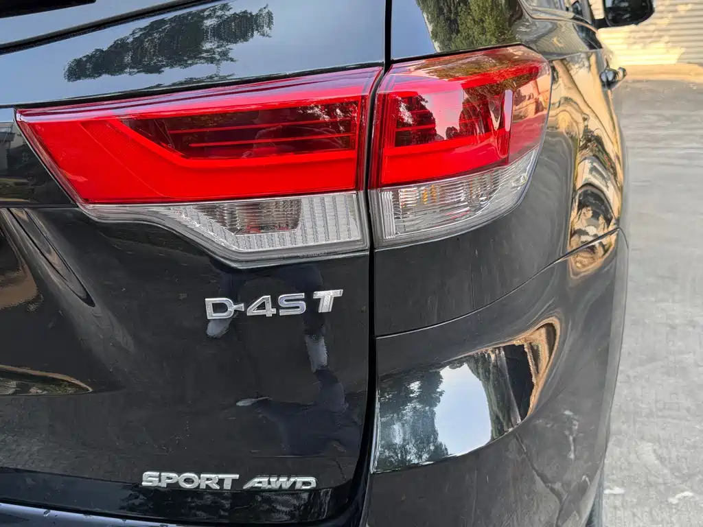 Toyota Highlander — миниатюра 18