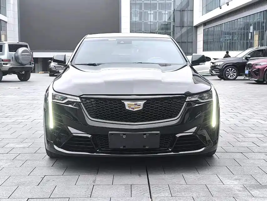 Cadillac CT4 2022 28T Luxury