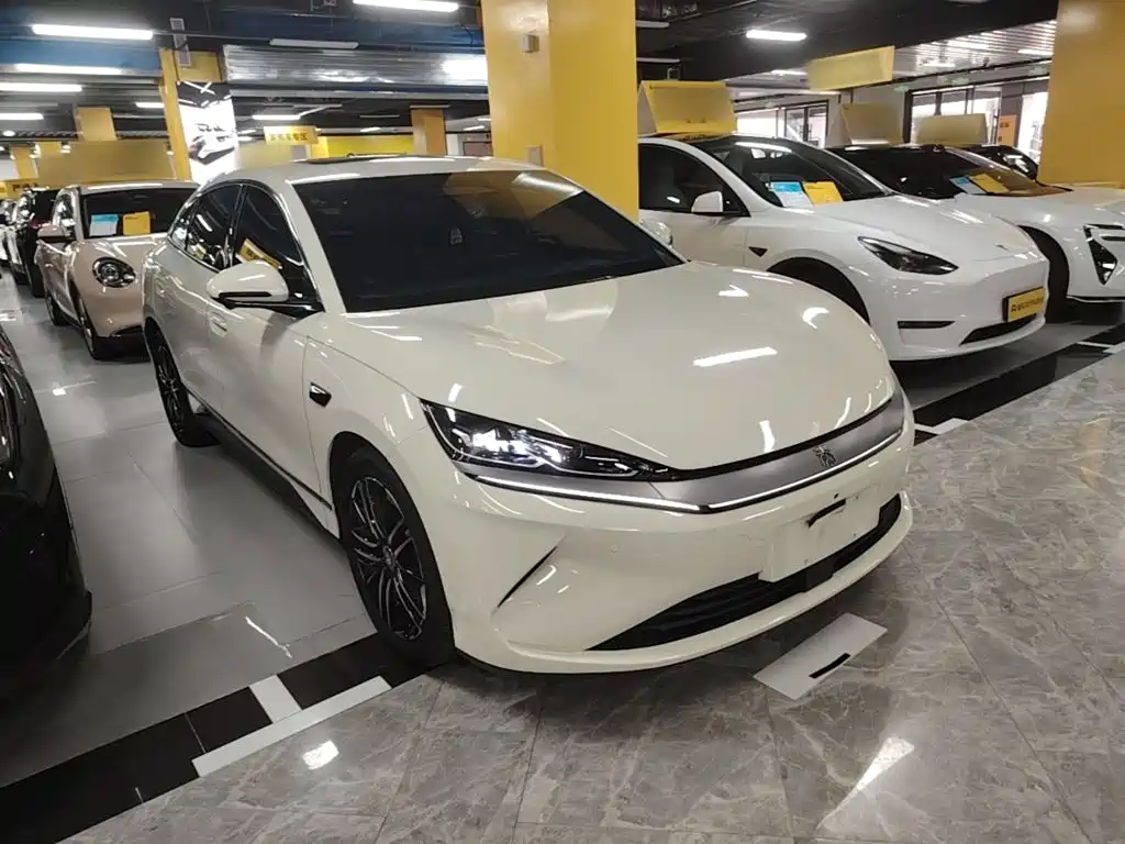 BYD Qin L — миниатюра 4