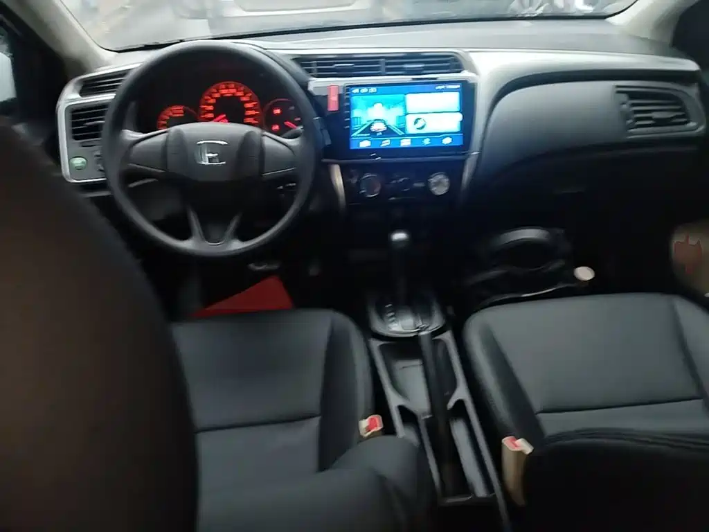 Honda City — миниатюра 10
