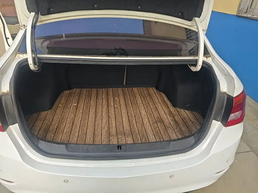 Buick Excelle — миниатюра 19