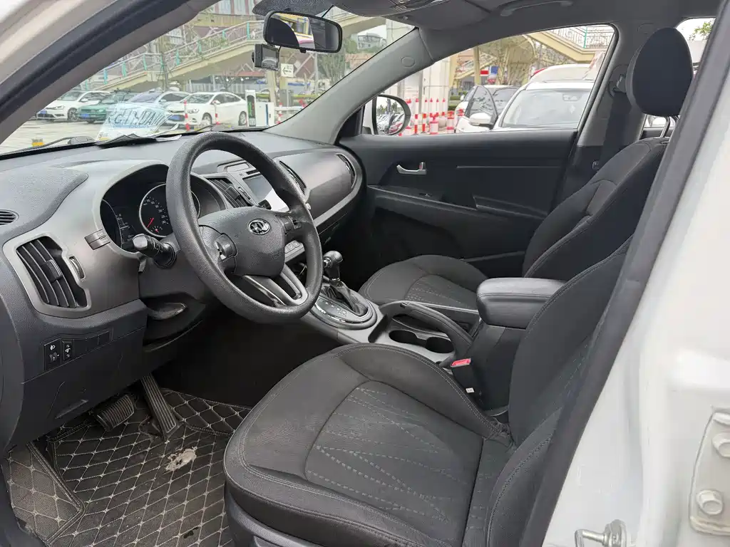 Kia Sportage — миниатюра 4