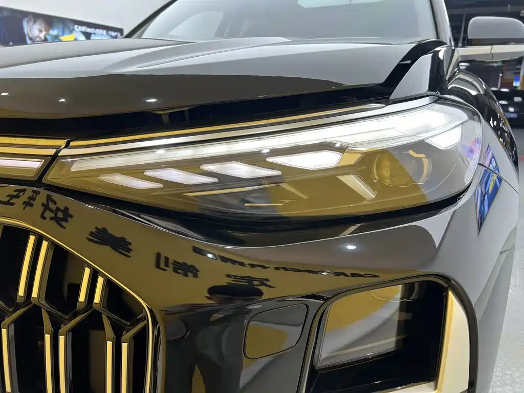 Audi Q6 — миниатюра 4