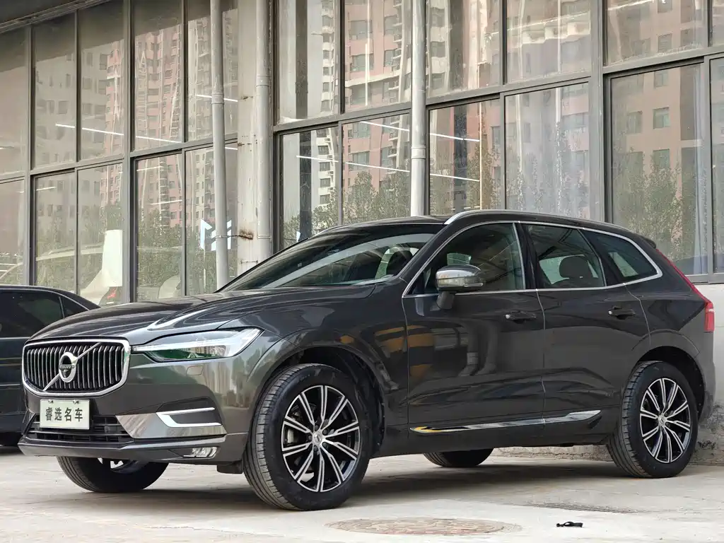 Volvo XC60 2021