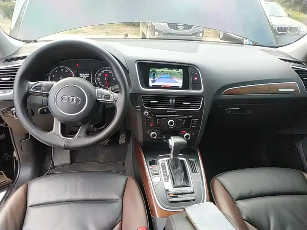 Audi Q5 — миниатюра 10